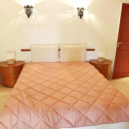 Apartment Chez Noucette Saint-Cyr-sur-Mer